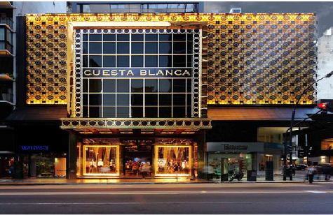 建湖门头设计与商业空间的纽带。